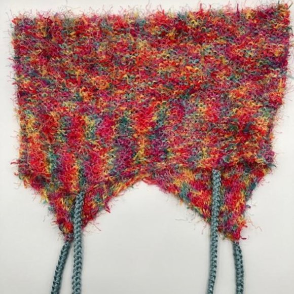 Hand Knitted Flirt Top - Picture 3 of 5